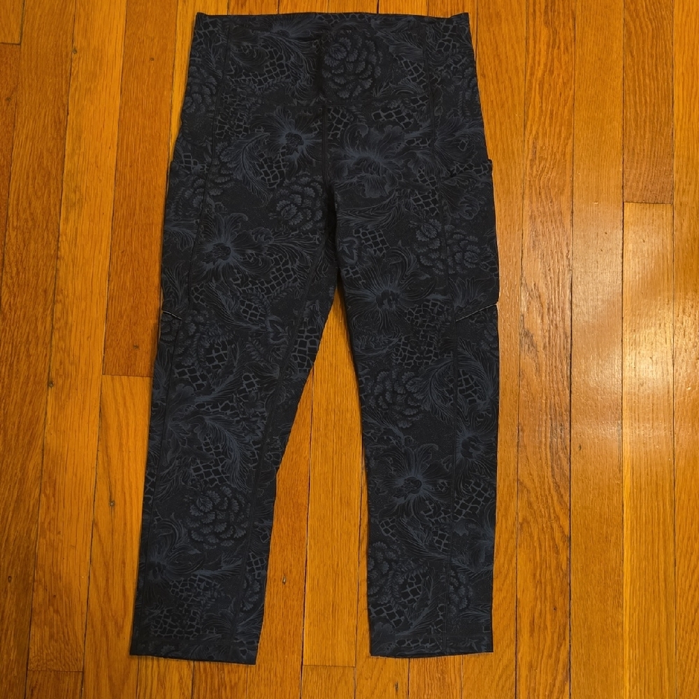 Floral Patterned Lululemon Capri Leggings